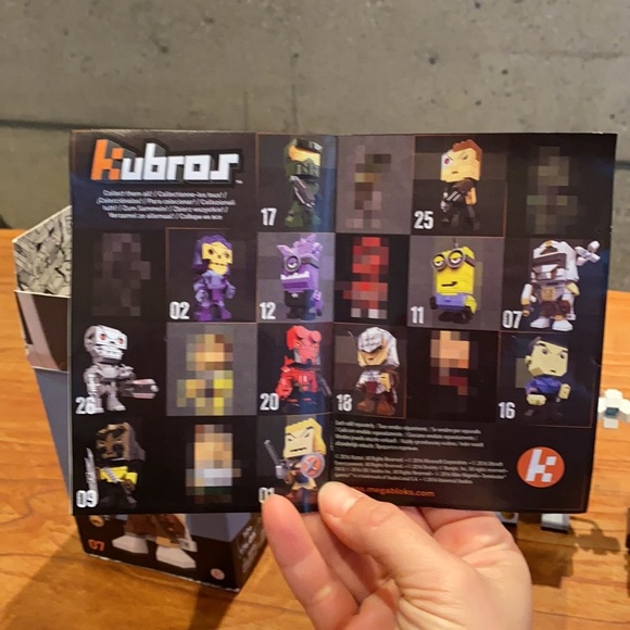 Kubros “Destiny Hunter” & “Assassin’s Creed Ezio” by Mega Bloks - Picture 9 of 16